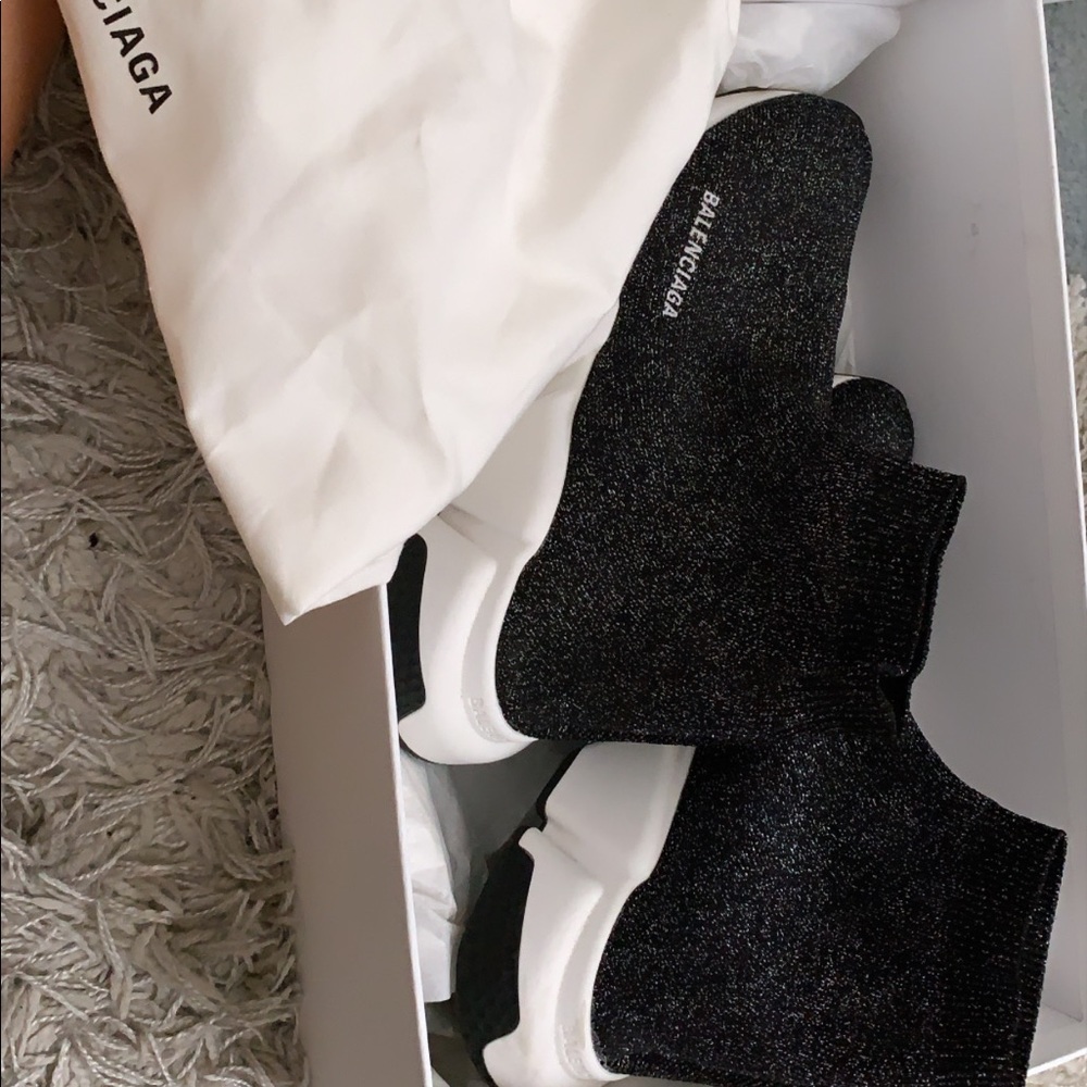 SOLD❗️BALENCIAGA SPEED TRAINERS - Picture 2 of 9